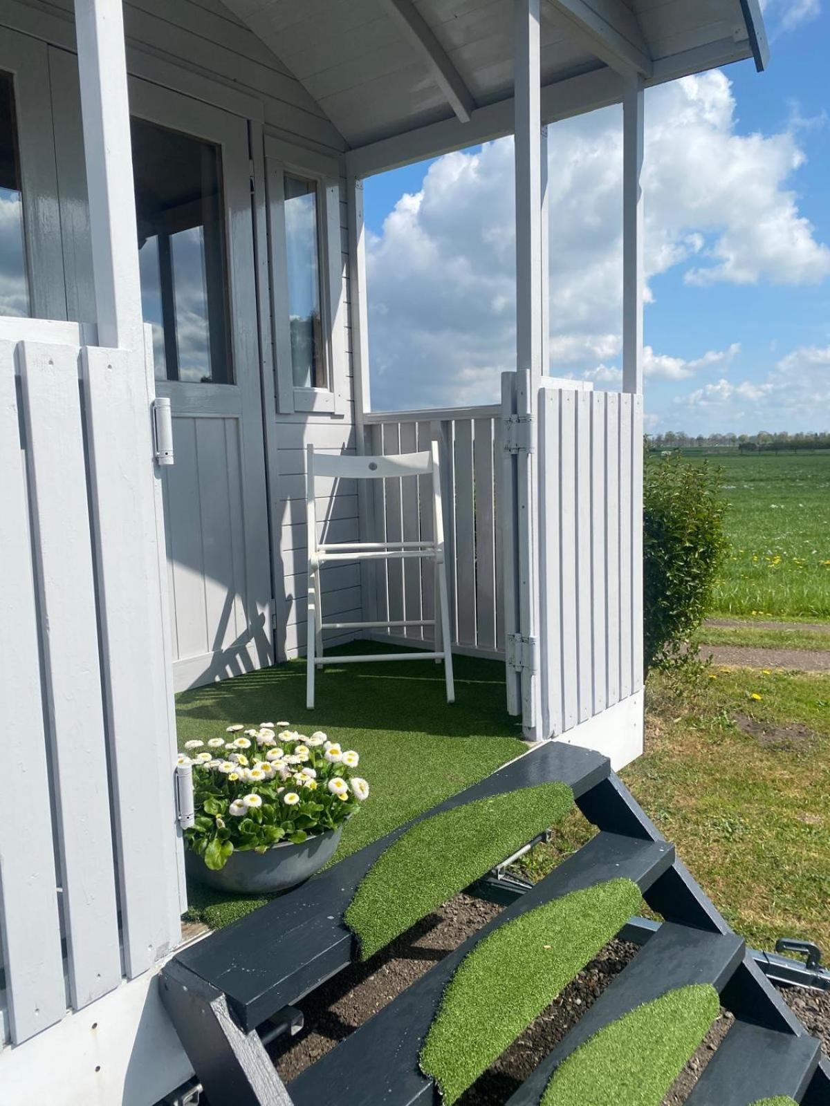 Pipowagen Op Camperplaats Vechtdal Bed and breakfast
